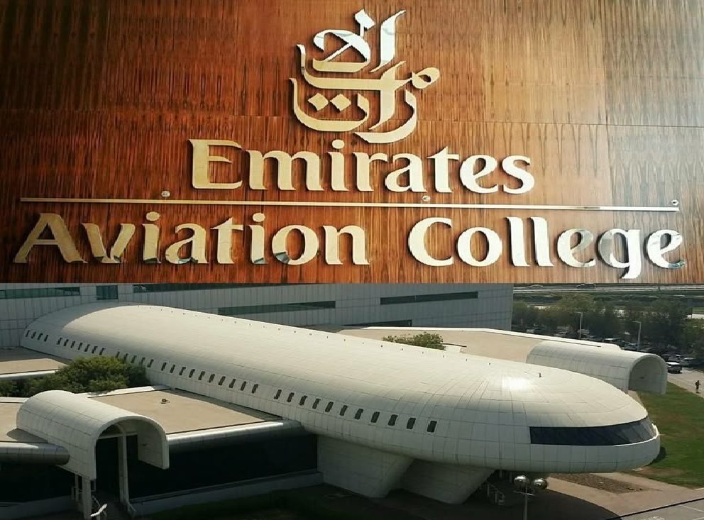 Emirates Hiring Cabin Crew