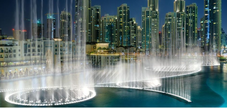 Dubai Fountain reopens